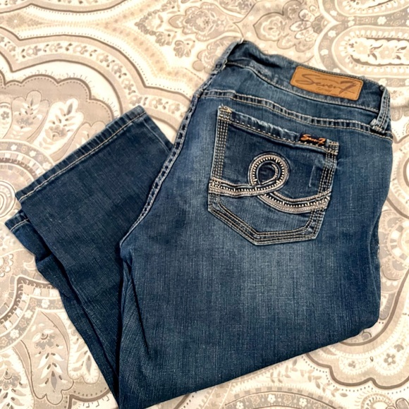 Seven 7 Low Rise Relaxed Capri Jeans - Picture 2 of 6